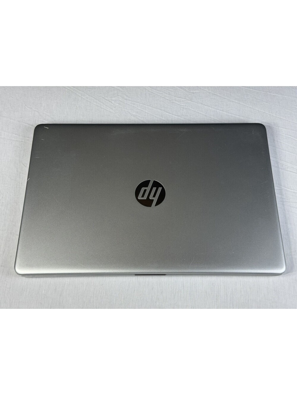 HP Laptop 15-dy2073dx 15.6" i7-1165G7 2.8GHz 16GB RAM 350Gb SSD
